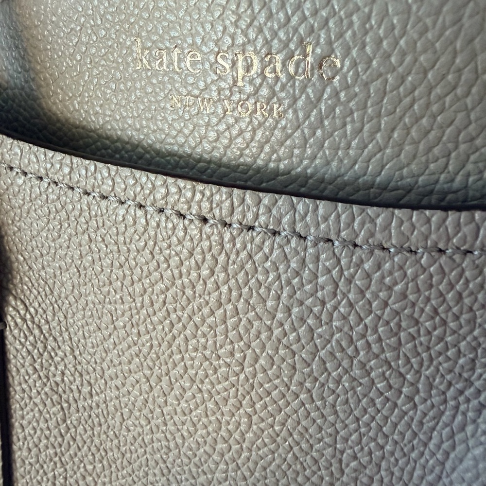 Kate Spade - Picture 3 of 12